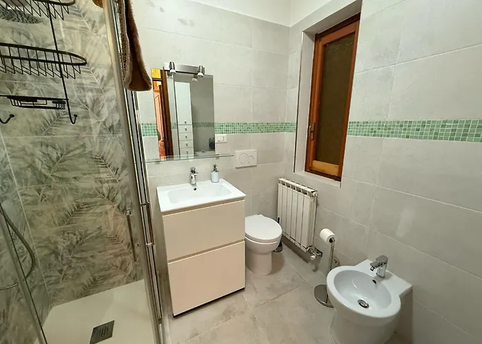 公寓 Wh - Siccardi In Zona Residenziale Con Posto Auto