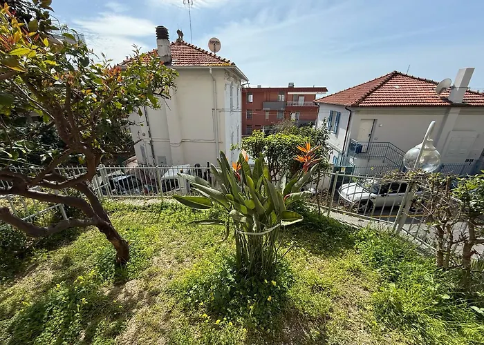 公寓 Wh - Siccardi In Zona Residenziale Con Posto Auto 圣雷默